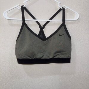 Nike Women's Black and Gray Strappy Sports Bra